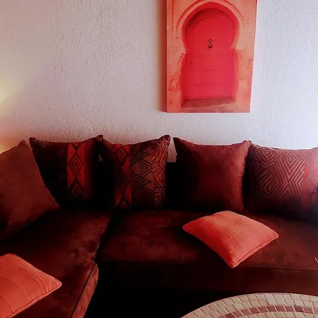 Les De Cayenne - Orient Hébergement de vacances Dions